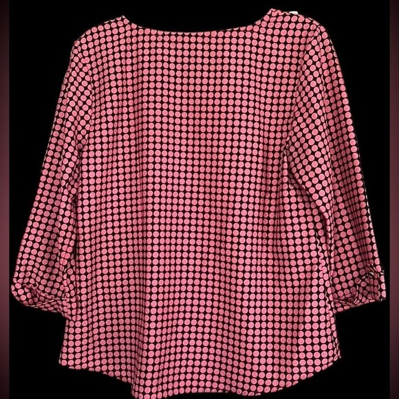 WISHFUL PARK Salmon Pink/Black Polka Dot Top W/Button Cuffs, Sz Medium, GUC. - Picture 8 of 8